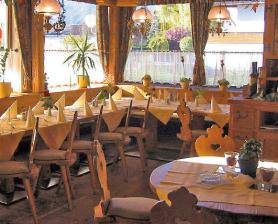 Rakouský hotel Föhrenhof s restaurací
