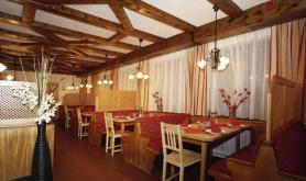 Rakouský hotel Sulztalerhof s restaurací
