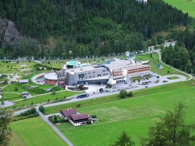 Pohled na Aqua Dome v Längenfeldu